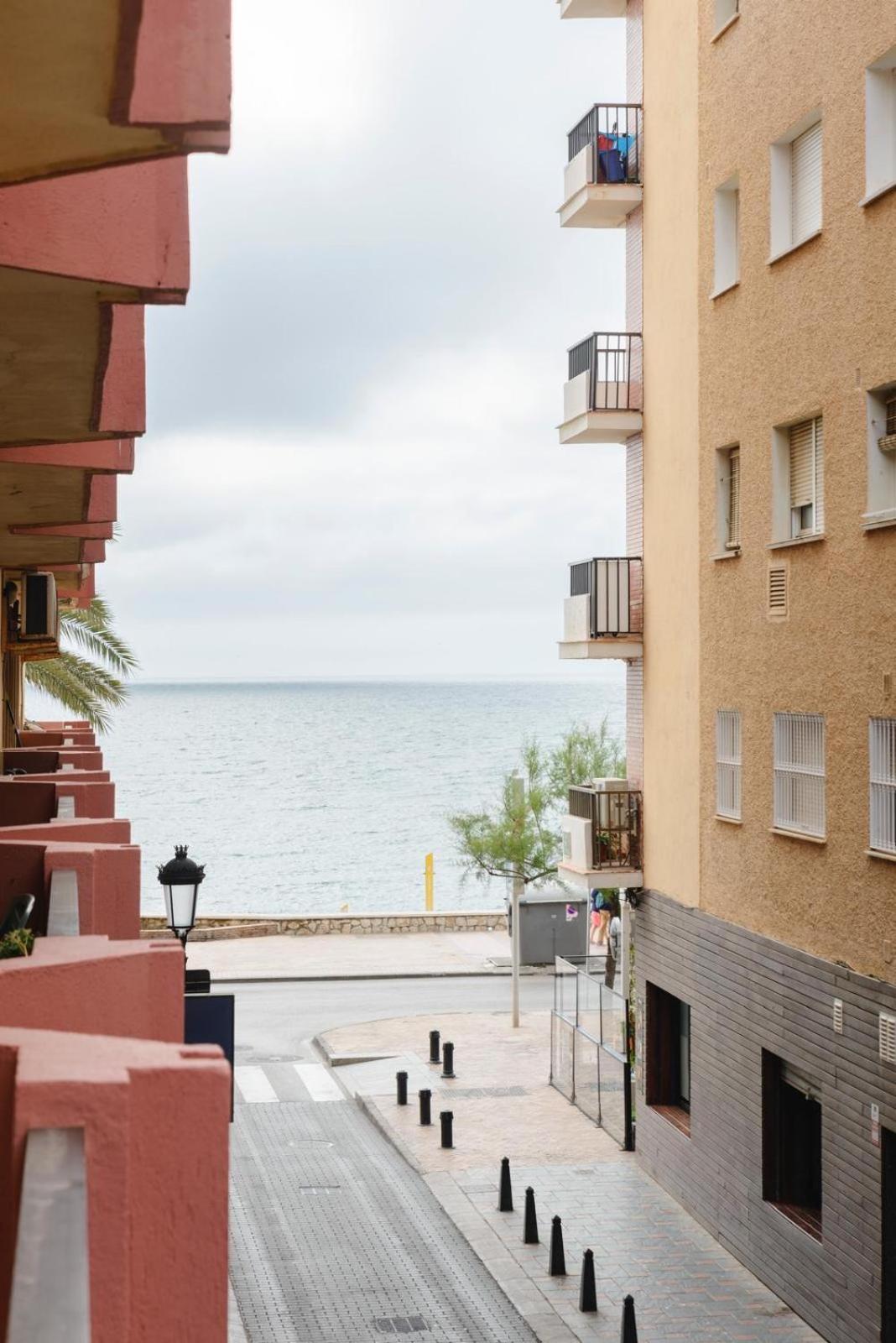 Apartamento Primera Linea De Playa 丰希罗拉 外观 照片
